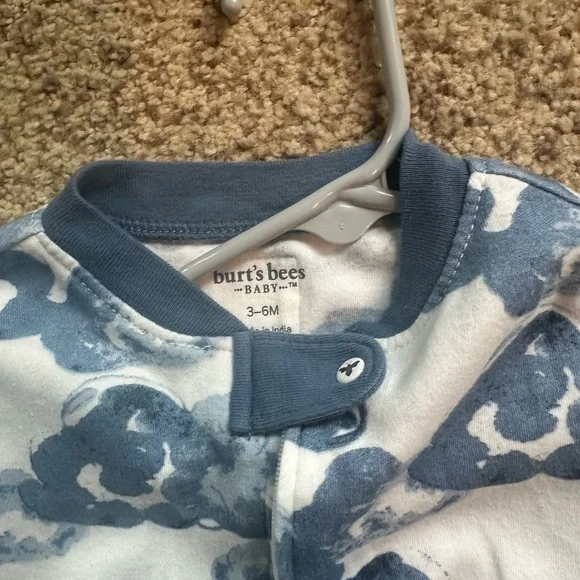 Burt's Bees Blue Cloud-Print Footed One-Piece for Kids - Picture 2 of 2